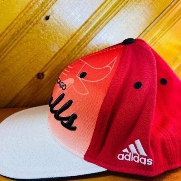 ADIDAS NBA Chi Bulls Hat - Picture 3 of 3